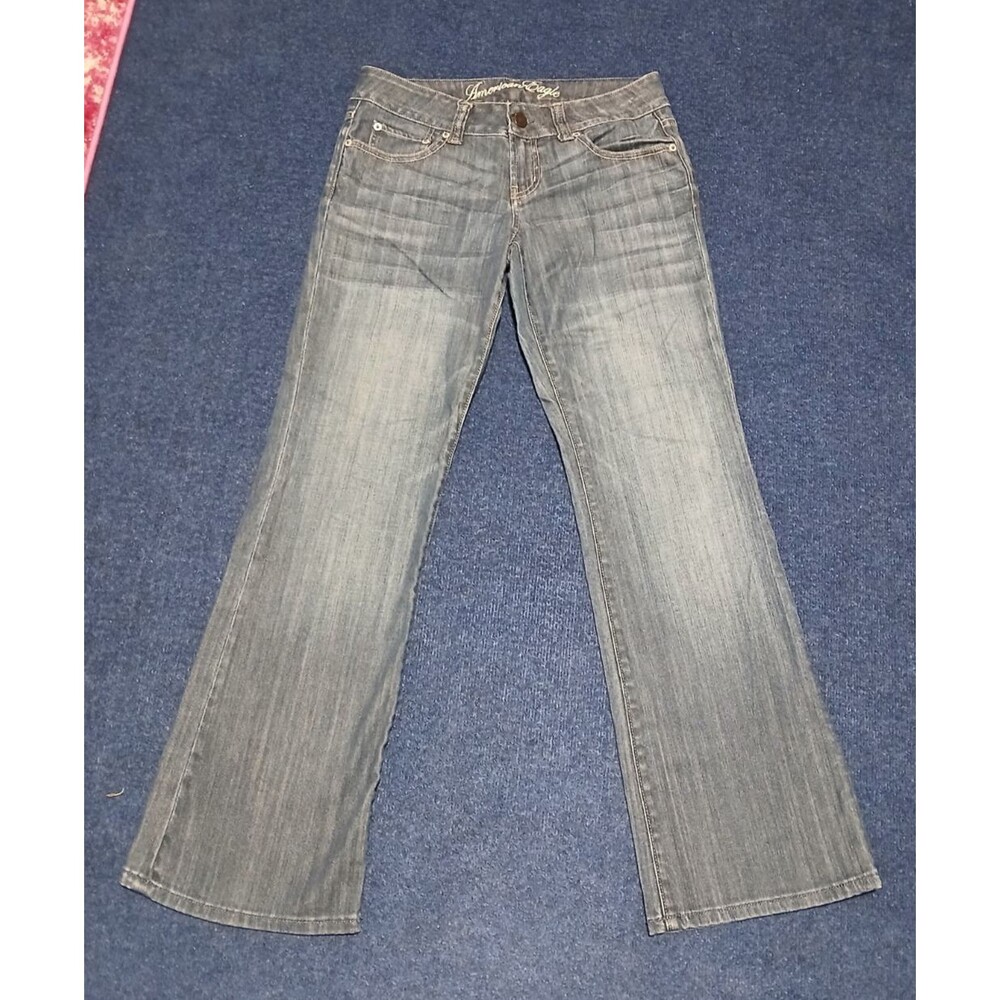 American Eagle Flare Jeans size 6 Distressed look